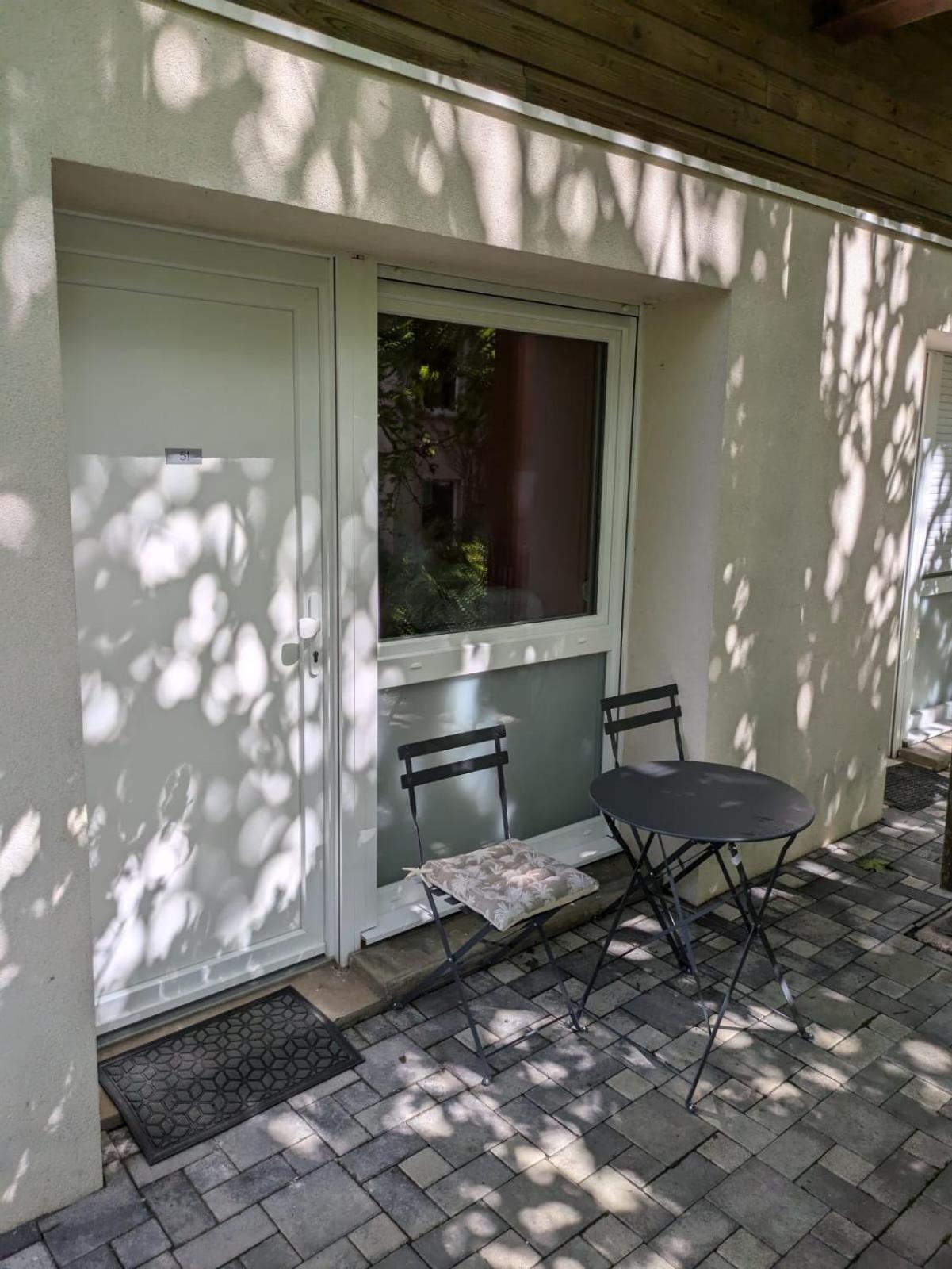 Studio Rez De Chaussee Avec Terrasse Centre Thermal Et Touristique - Casa Amnéville Εξωτερικό φωτογραφία
